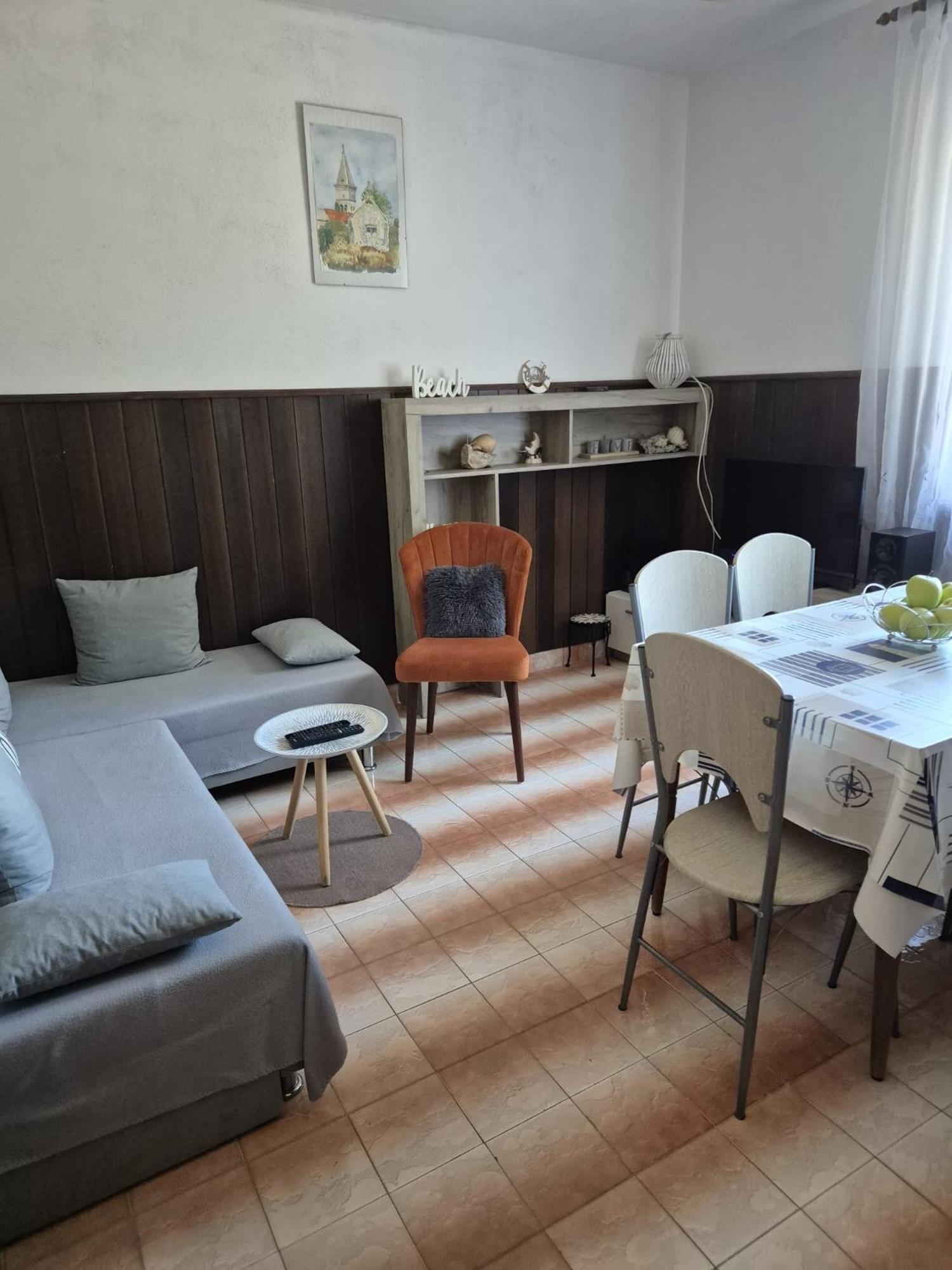 Apartmani Ino Škrip Exteriér fotografie